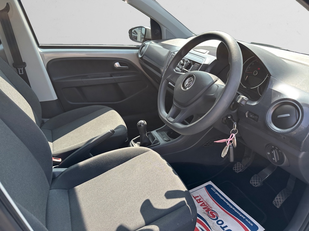 Volkswagen Up 1.0 Move Up Red #11