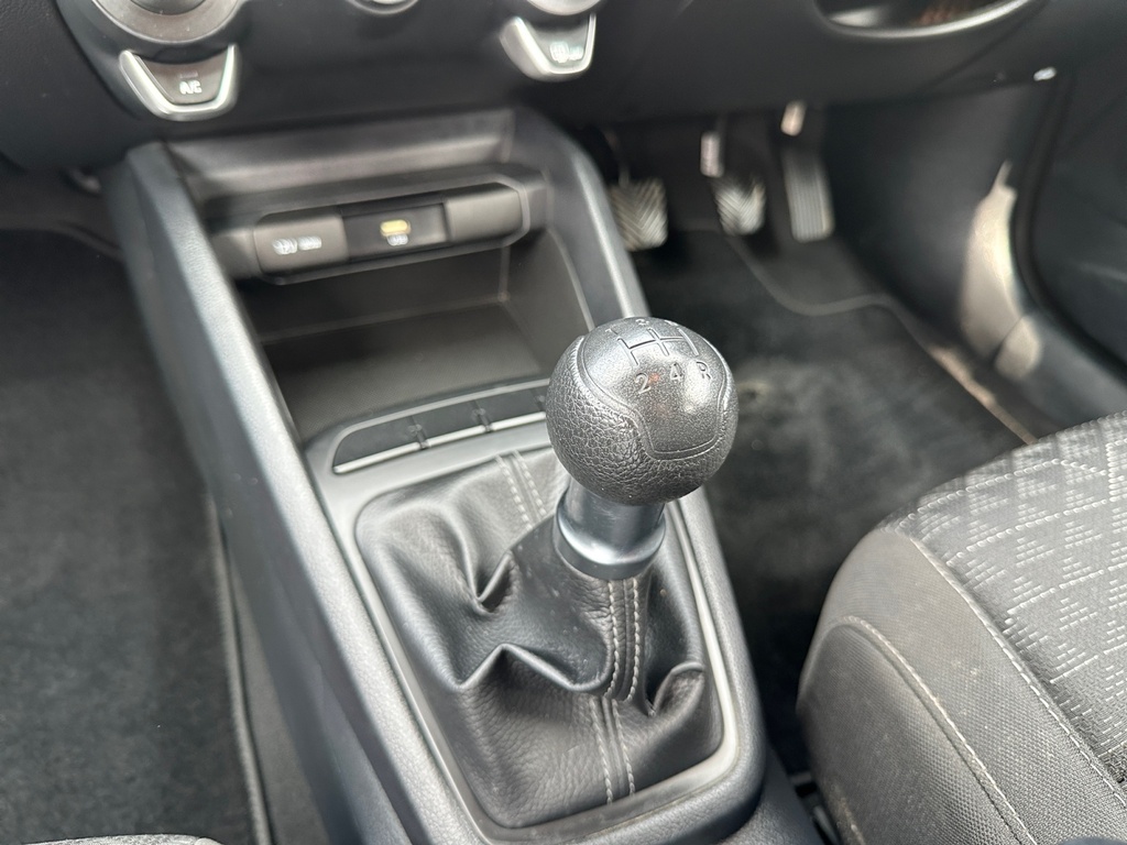 Kia RIO 1.25 1 Black #8
