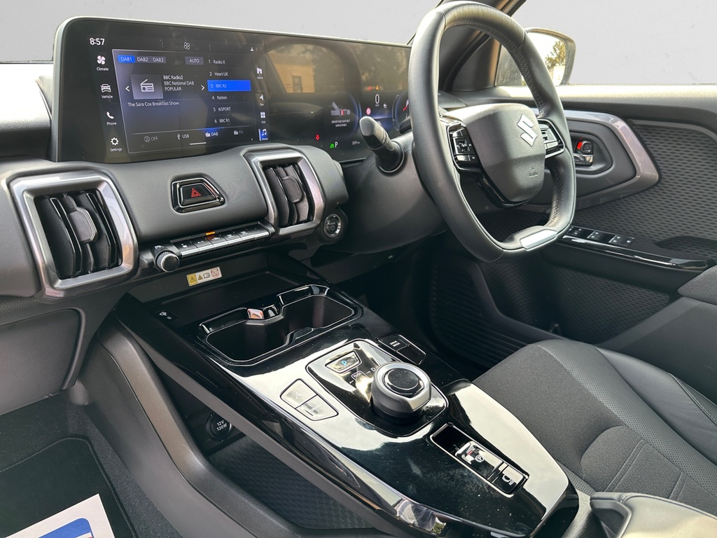 Suzuki Vitara 128Kw Ultra 61Kwh White #6