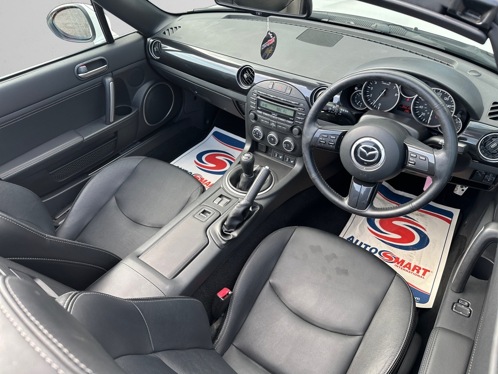 Mazda MX-5 2.0I 25Th Anniversary Convertible - 43004 Mile Red #11