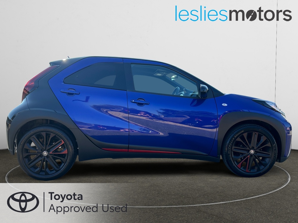 Toyota Aygo X 1.0 Vvt-i Air Edition HW23GZX Blue #4