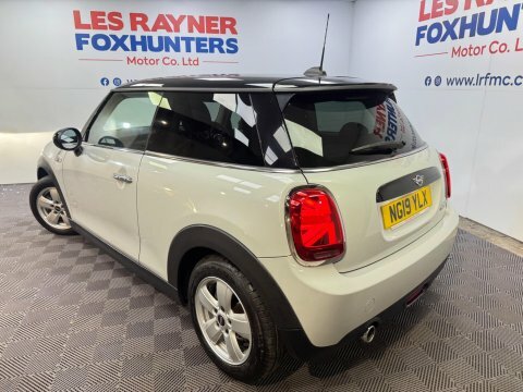 Mini Hatch 1.5 Cooper Classic NG19YLX Silver #3