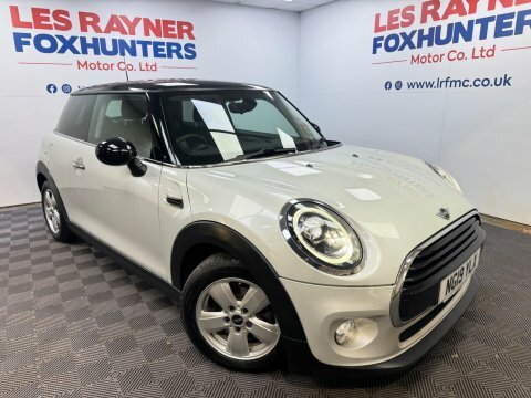 Mini Hatch 1.5 Cooper Classic Silver