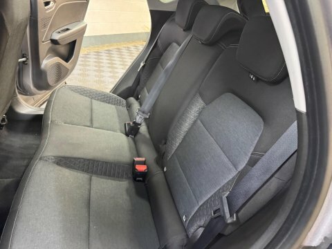Renault Captur Techno Black #17