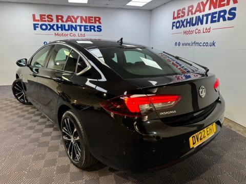 Vauxhall Insignia 1.5 Turbo D Black #3