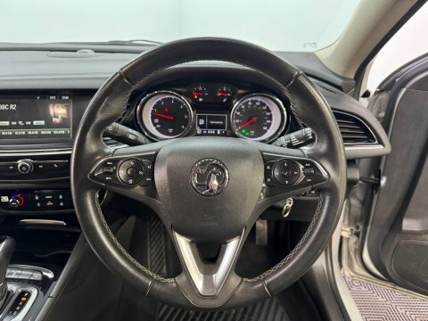 Vauxhall Insignia Sri Nav Black #33