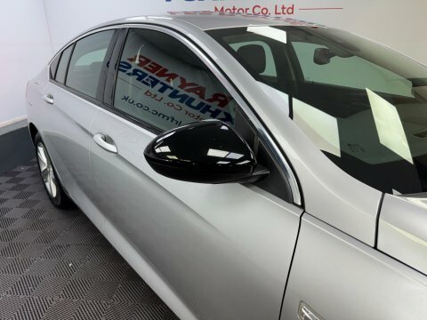 Vauxhall Insignia Sri Nav Black #14