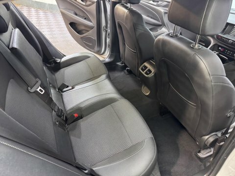 Vauxhall Insignia Sri Nav Black #20