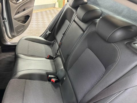 Vauxhall Insignia Sri Nav Black #11
