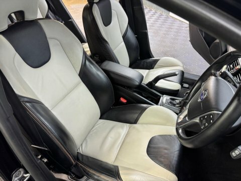 Volvo V40 1.6 D2 Lux Black #6