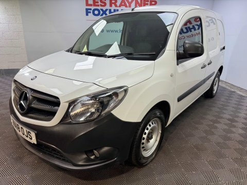 Mercedes-Benz CITAN White #12