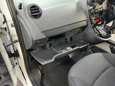 Mercedes-Benz CITAN White #29