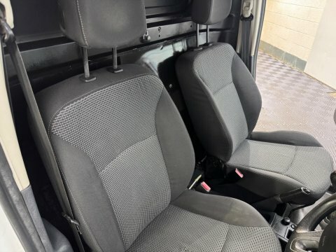 Mercedes-Benz CITAN White #22