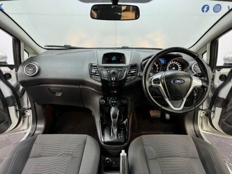 Ford Fiesta 1.6 Zetec Powershift AU13YCW Silver #4