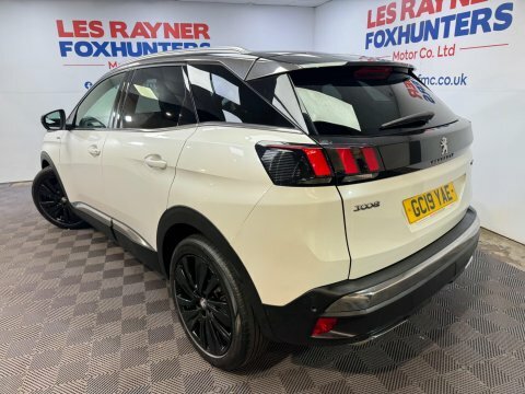 Peugeot 3008 1.2 Puretech Gt White #3