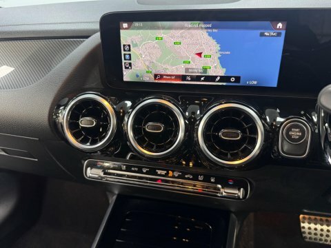 Mercedes-Benz GLA Class Gla 200 Amg Line Premium Grey #34