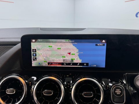 Mercedes-Benz GLA Class Gla 200 Amg Line Premium Grey #35