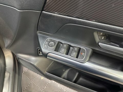 Mercedes-Benz GLA Class Gla 200 Amg Line Premium Grey #30