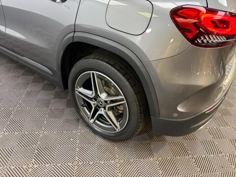 Mercedes-Benz GLA Class Gla 200 Amg Line Premium Grey #27