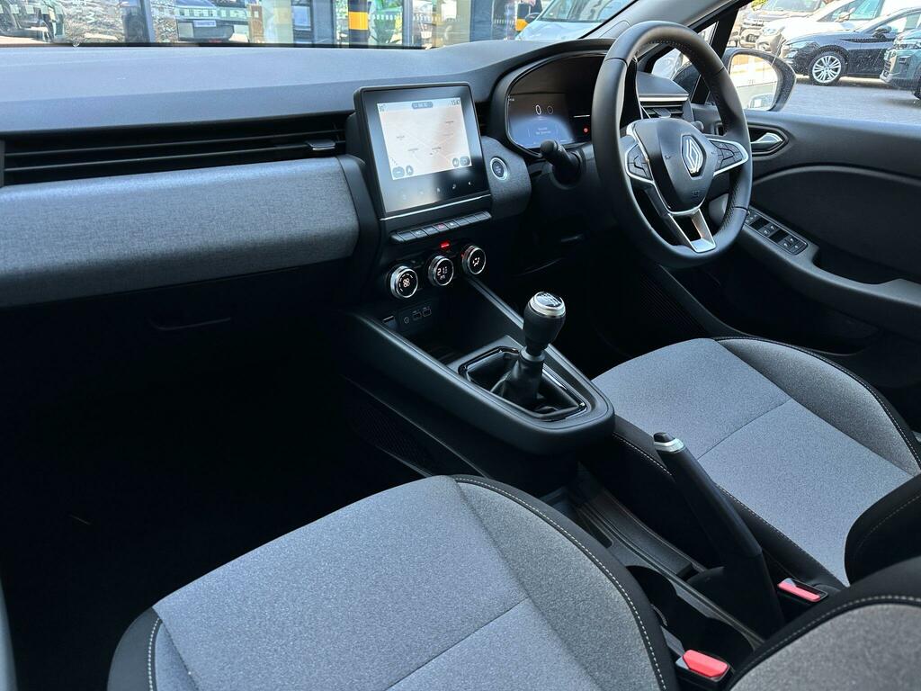 Renault Clio 1.0 Tce Evolution Euro 6 Ss MF74WLZ White #2