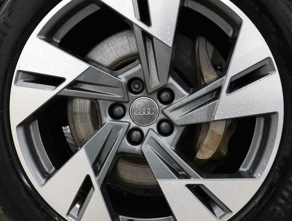 Audi E-tron 55 Quattro 95Kwh Black #5