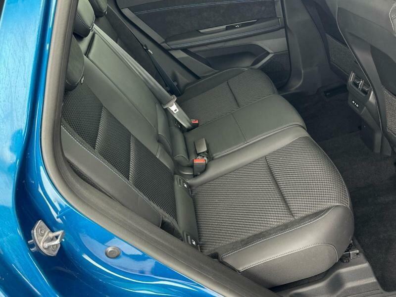 Renault Austral 1.2 E-tech Iconic Esprit Alpine Euro 6 Ss Blue #6