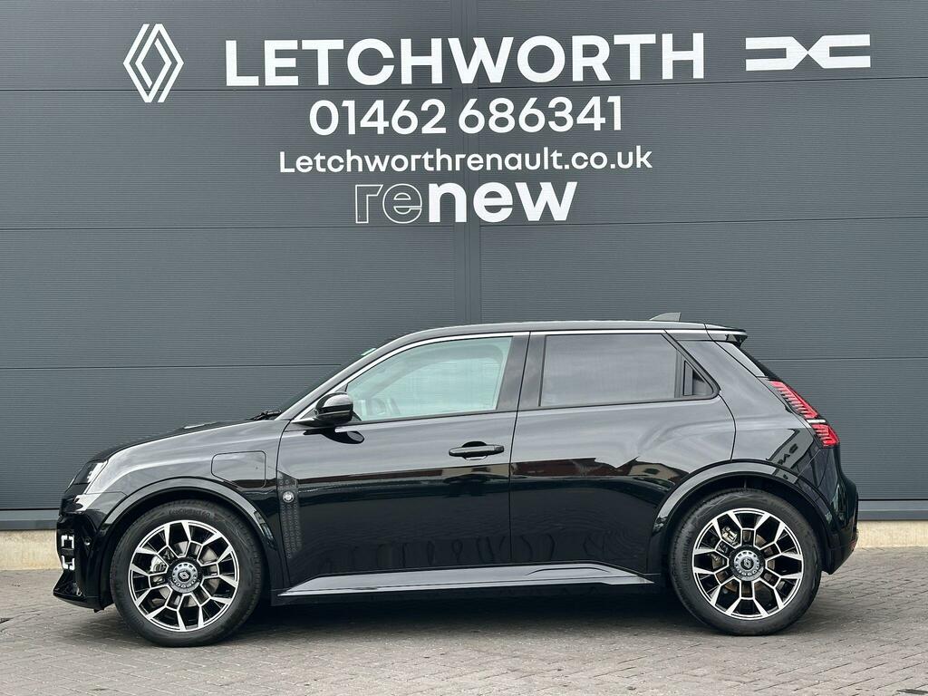 Renault 5 E-Tech Comfort Range 52Kwh Roland Garros Black #3