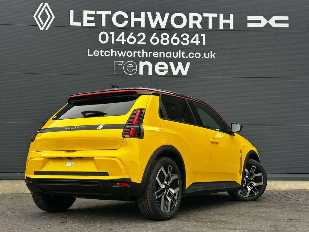 Renault 5 E-Tech 110Kw Iconic Five Comfort Range 52Kwh Red #17