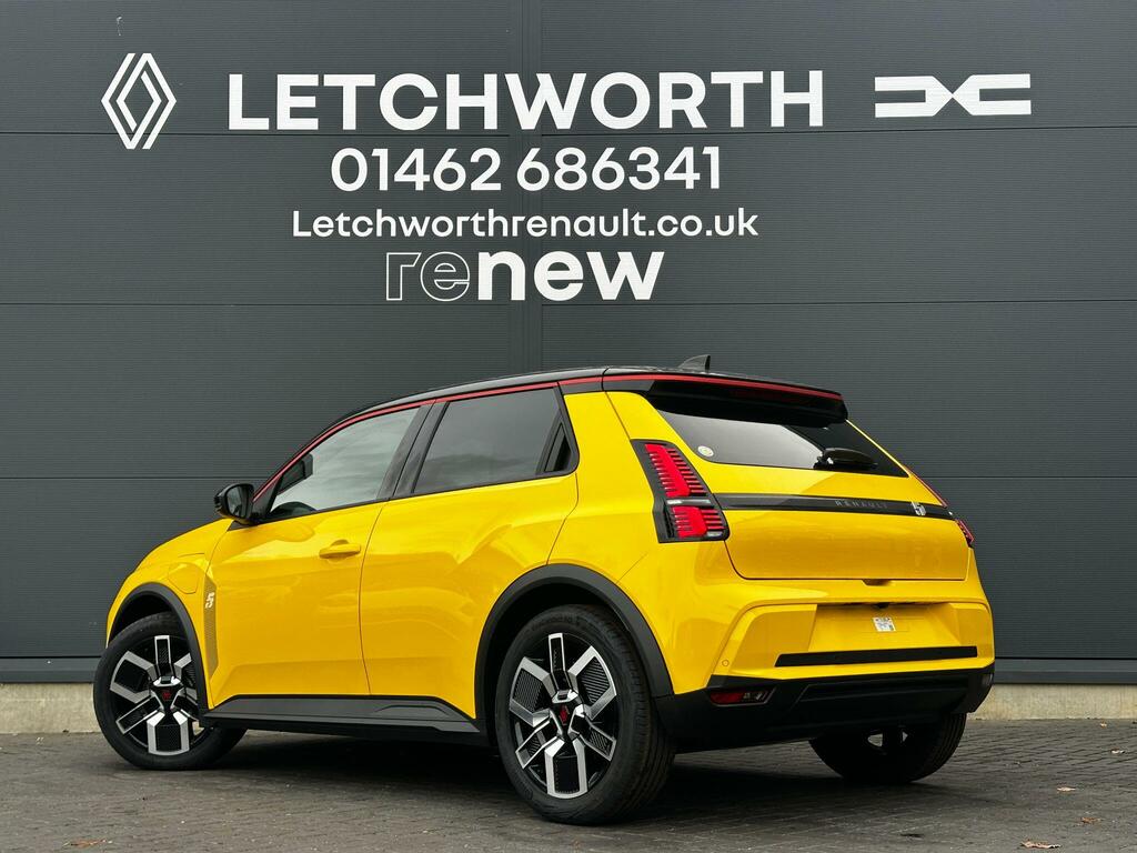 Renault 5 E-Tech 110Kw Iconic Five Comfort Range 52Kwh Red #3