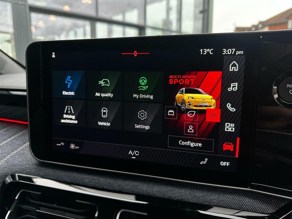 Renault 5 E-Tech 110Kw Iconic Five Comfort Range 52Kwh Red #22