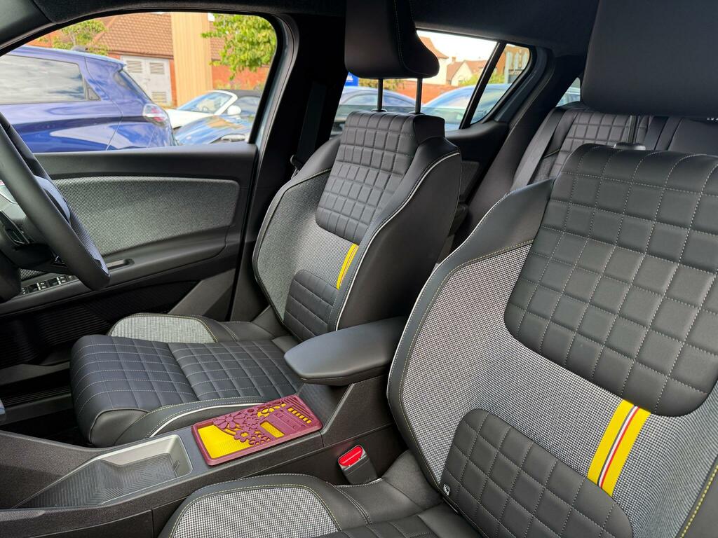Renault 4 E-Tech Comfort Range 52Kwh Iconic Suv Silver #16