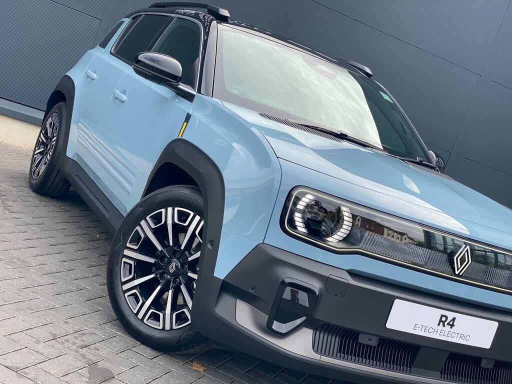 Renault 4 E-Tech Comfort Range 52Kwh Iconic Suv Silver #9