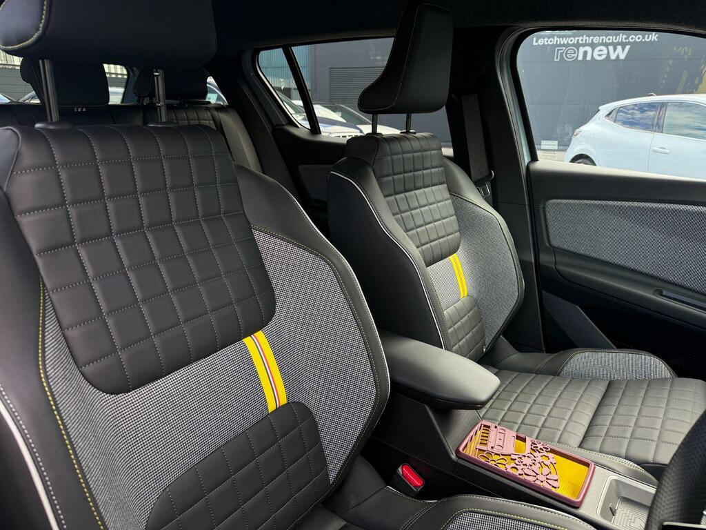 Renault 4 E-Tech Comfort Range 52Kwh Iconic Suv Silver #10