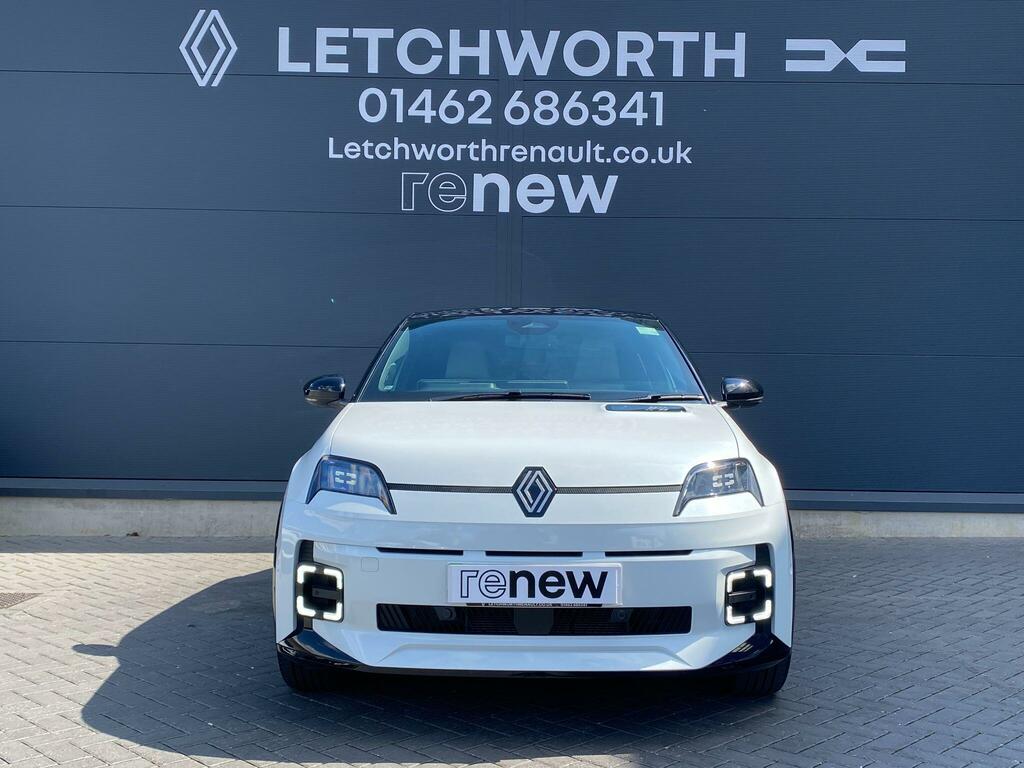 Renault 5 E-Tech Comfort Range 52Kwh Roland Garros LO26FHC Black #2