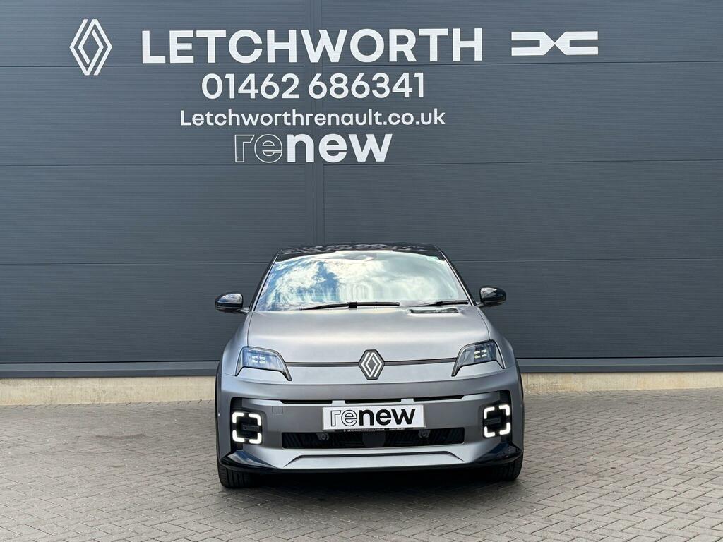 Renault 5 E-Tech Comfort Range 52Kwh Roland Garros LO26EPP Grey #2