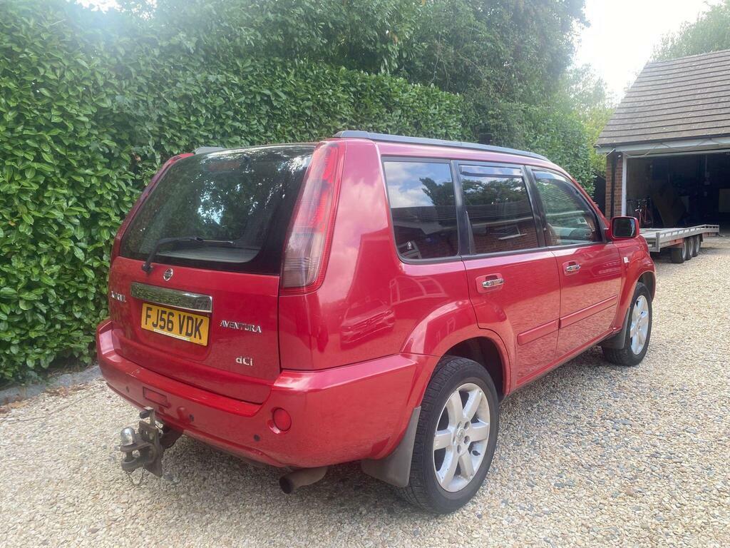 Nissan X-Trail Silver #2