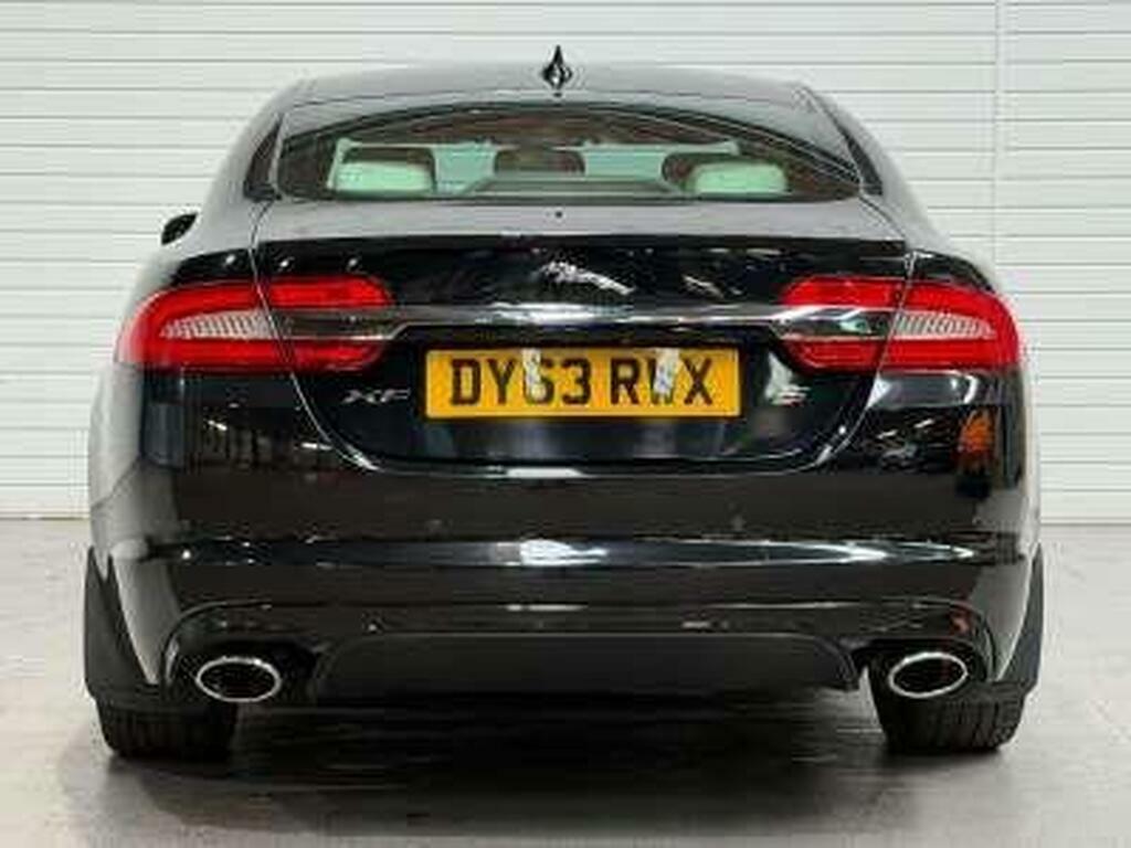 Jaguar XF 3.0D S V6 Portfolio Euro 5 S S Black #4