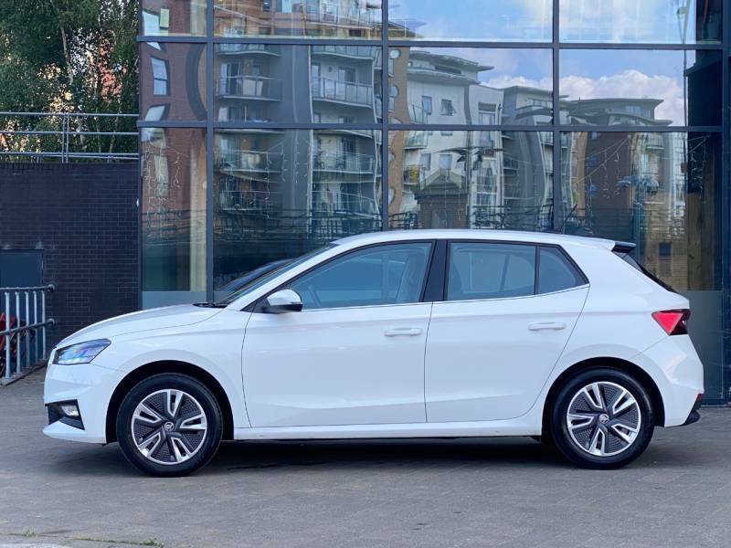 Skoda Fabia 1.0 Tsi 110 Se L - 2023 73 AV73YZG White #5