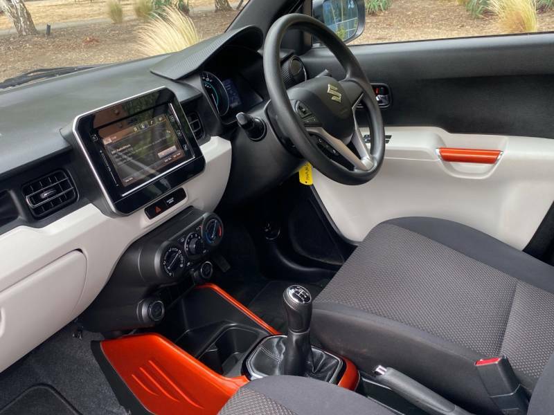 Suzuki Ignis 1.2 Dualjet Adventure Black #21