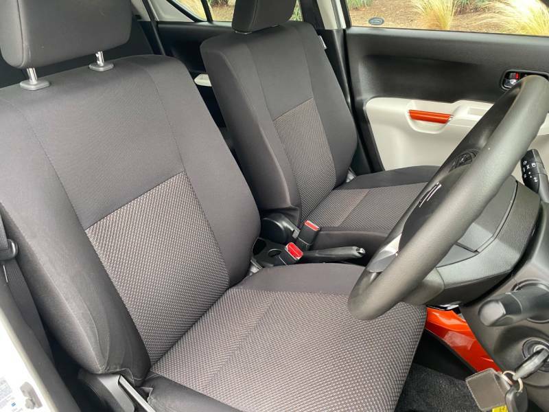 Suzuki Ignis 1.2 Dualjet Adventure Black #16