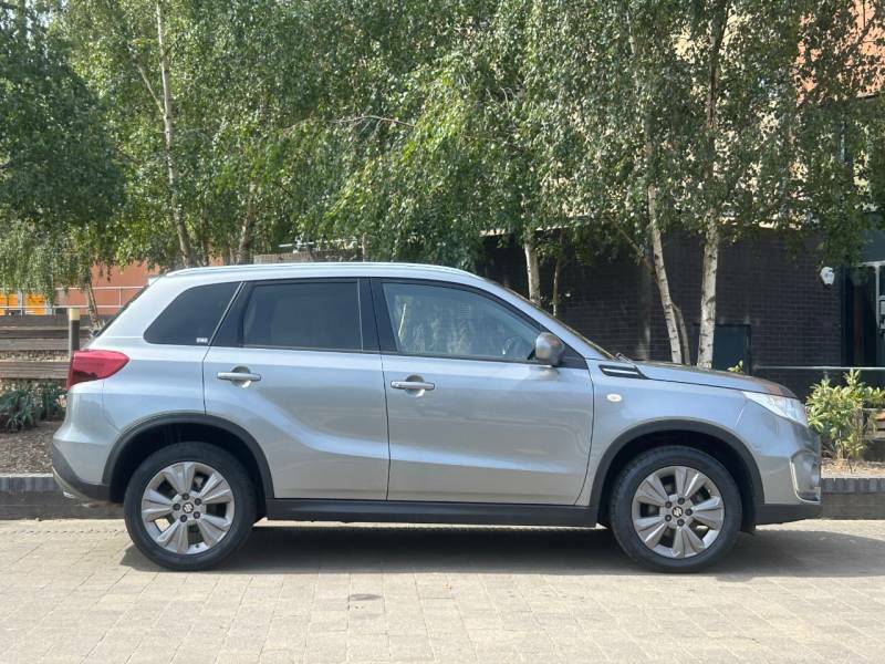 Suzuki Vitara 1.0 Boosterjet Sz4 White #22