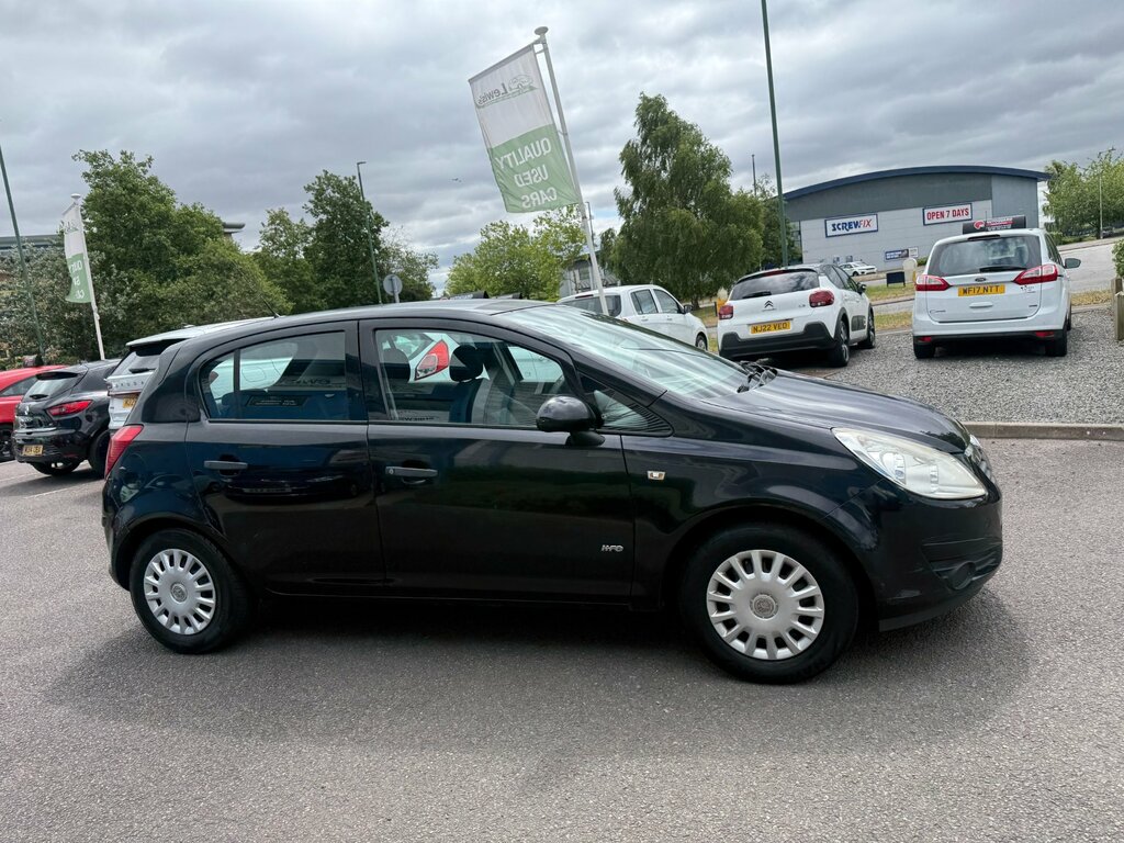 Vauxhall Corsa 1.2I 16V Life Hatchback 139 Gk Black #4