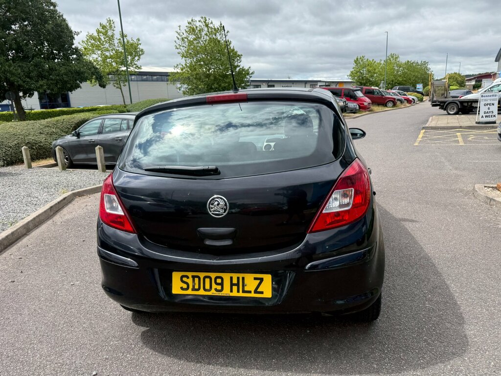Vauxhall Corsa 1.2I 16V Life Hatchback 139 Gk Black #6