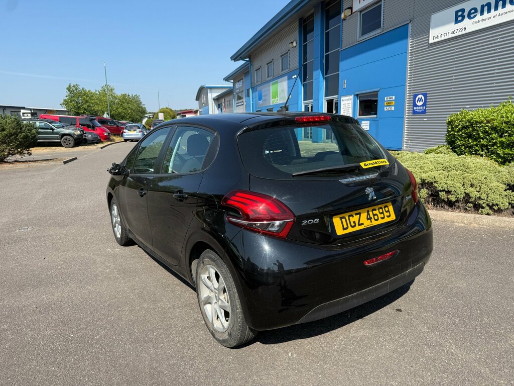 Peugeot 208 1.0 Puretech Active Hatchback Eu Black #4