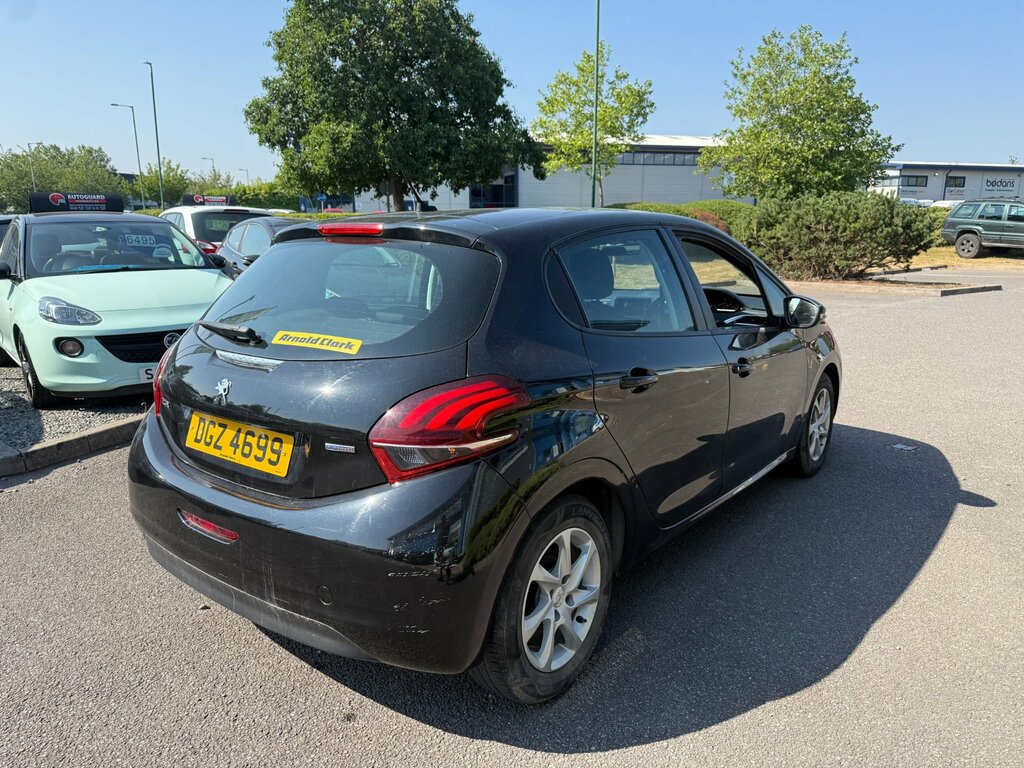 Peugeot 208 1.0 Puretech Active Hatchback Eu Black #3