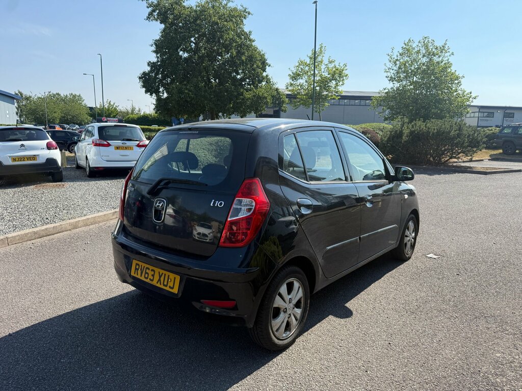 Hyundai I10 1.2 Active Hatchback Euro 5 85 Black #3
