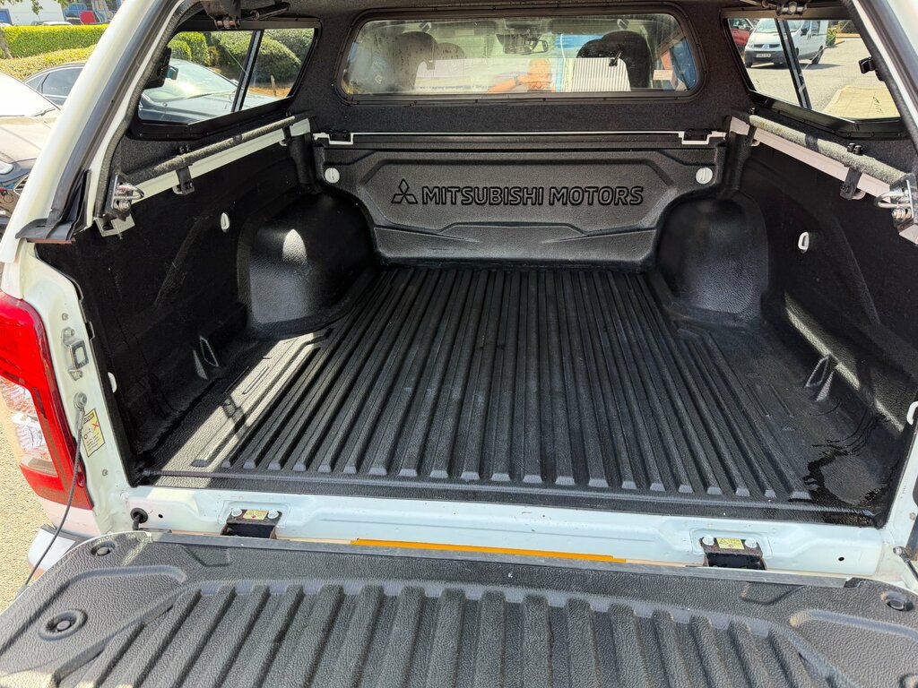 Mitsubishi L200 L200 Barbarian Di-d Grey #14