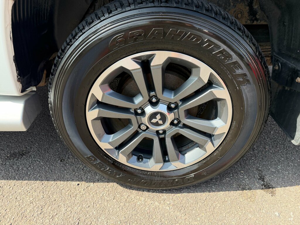 Mitsubishi L200 L200 Barbarian Di-d Grey #10