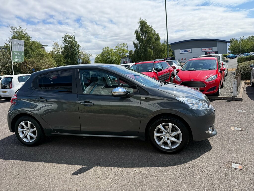 Peugeot 208 1.2 Vti Style Hatchback Euro 5 Grey #4