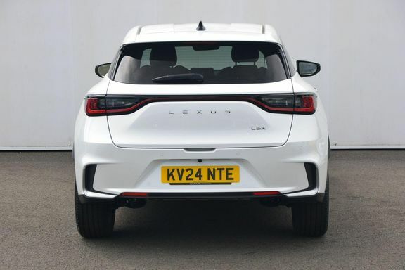 Lexus LBX Takumi White #4